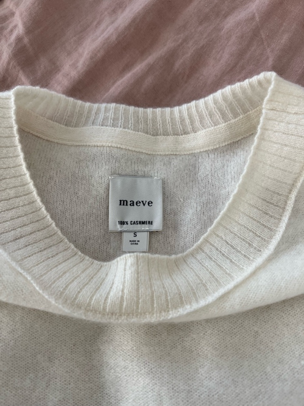 Anthropologie Pilcro brushed cashmere boxy crop sweater, size small. - Picture 3 of 5